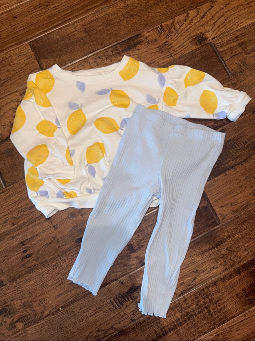 Carter's lemon print sweater and pant set